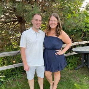 Meet your Poshers, Greg & Meghan